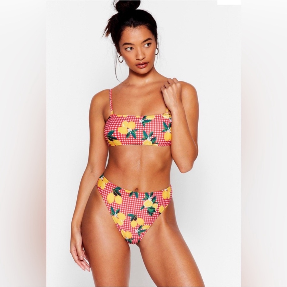 Nasty Gal plaid lemon print 2 piece bikini size 4